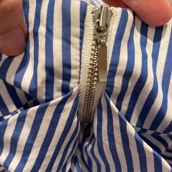 Finders Keepers Blue White Stripe Blow Your Mind Short Romper Waist Tie Sz L - Picture 10 of 13